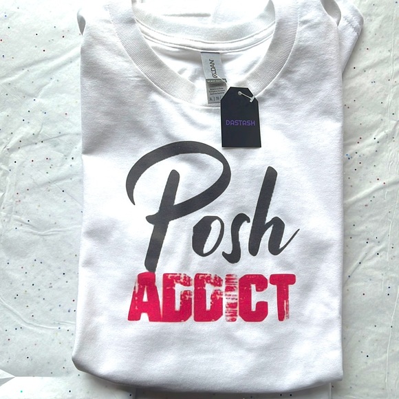 RETIRED POSH ADDICT BOSS POSHMARK TSHIRT WOMENS OR UNISEX more sizes upon req - Picture 2 of 4